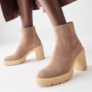 Dolce Vita Caster H2O Mushroom Suede Heeled Lug Bootie Sz 8
